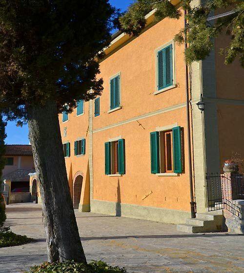 פופי Agriturismo Il Casolare מראה חיצוני תמונה
