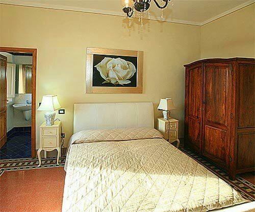פופי Agriturismo Il Casolare מראה חיצוני תמונה